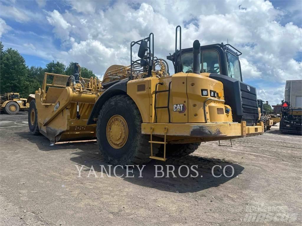 CAT 621K Skrobaki