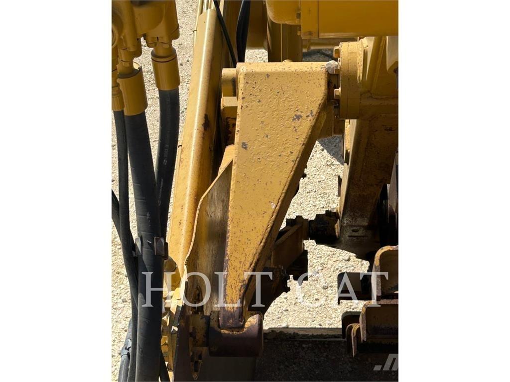 CAT 623F Skrobaki