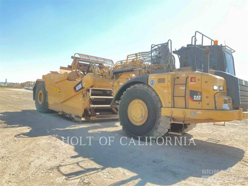 CAT 623K Skrobaki