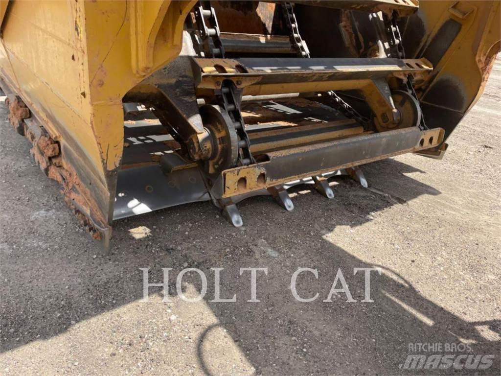 CAT 623K Skrobaki