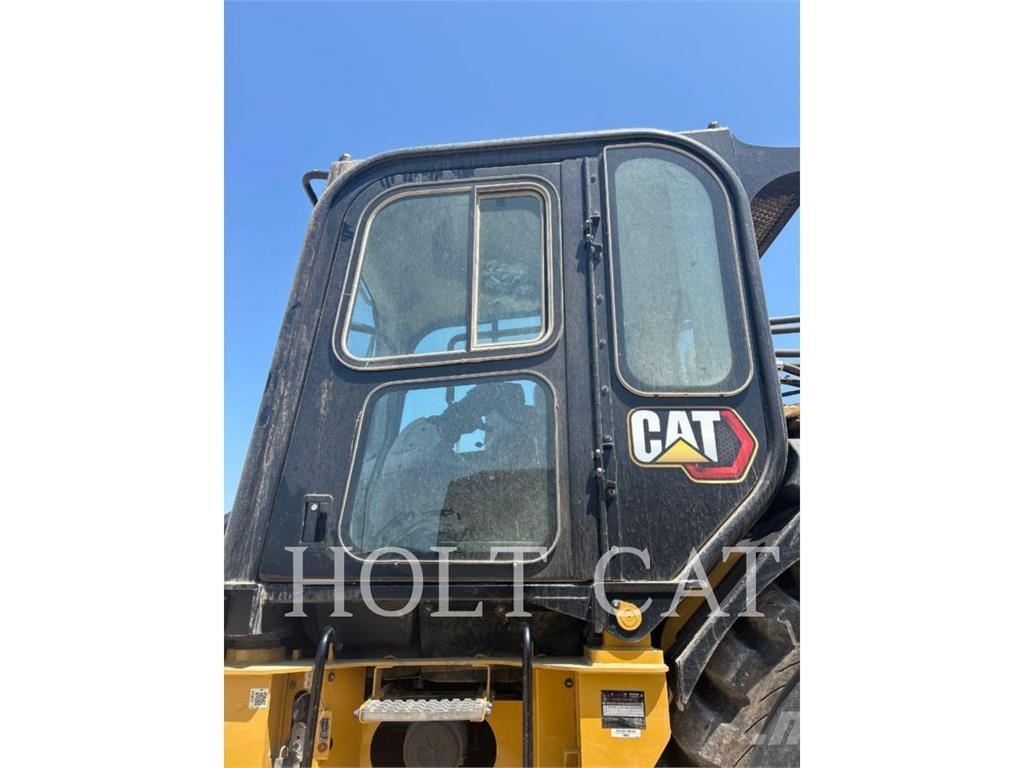 CAT 623K Skrobaki