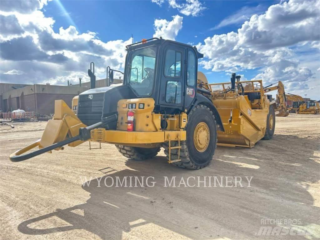 CAT 627 Skrobaki