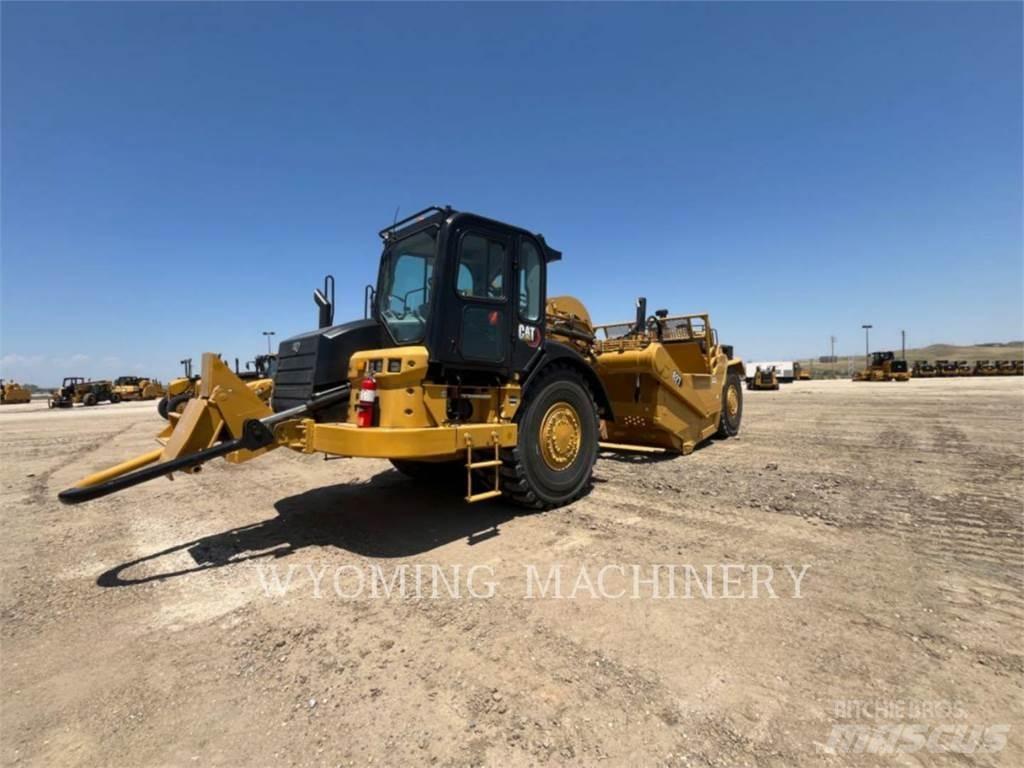 CAT 627 Skrobaki