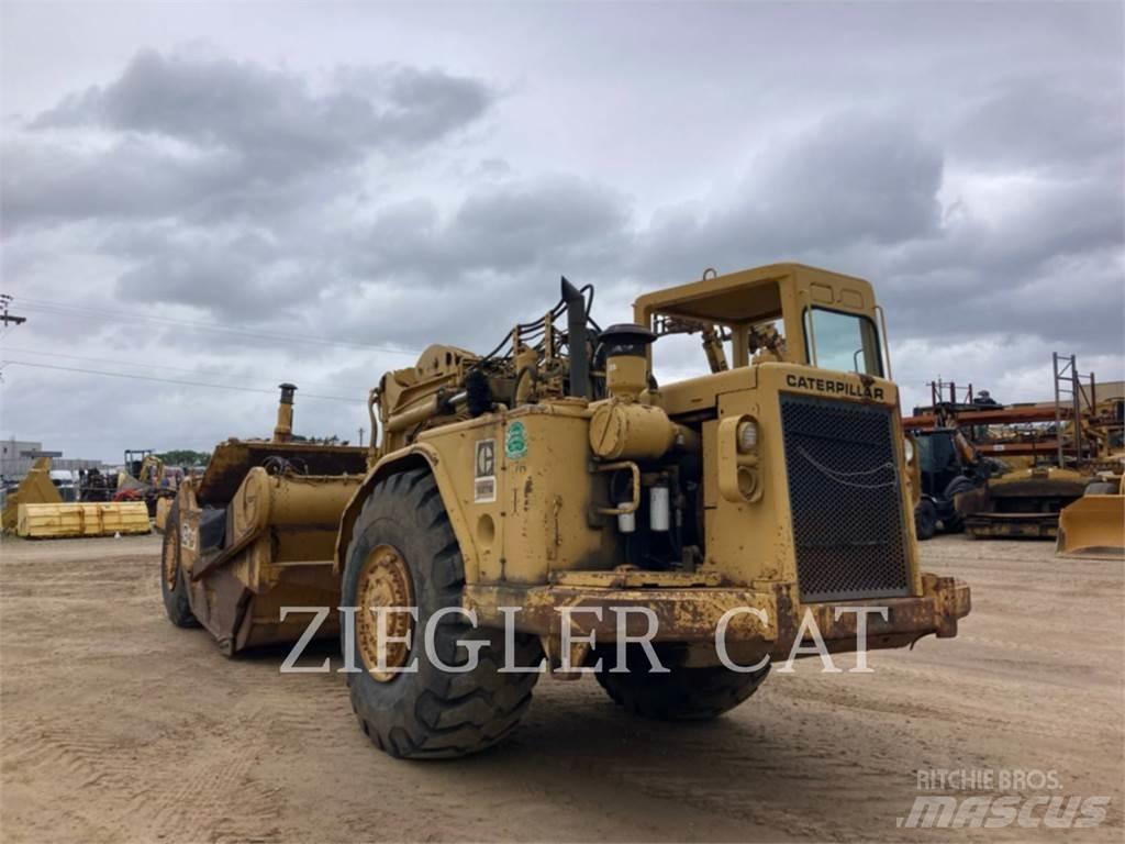 CAT 627 Skrobaki