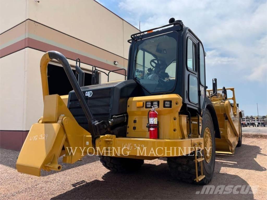 CAT 627 Skrobaki