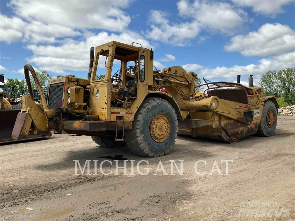 CAT 627B Skrobaki