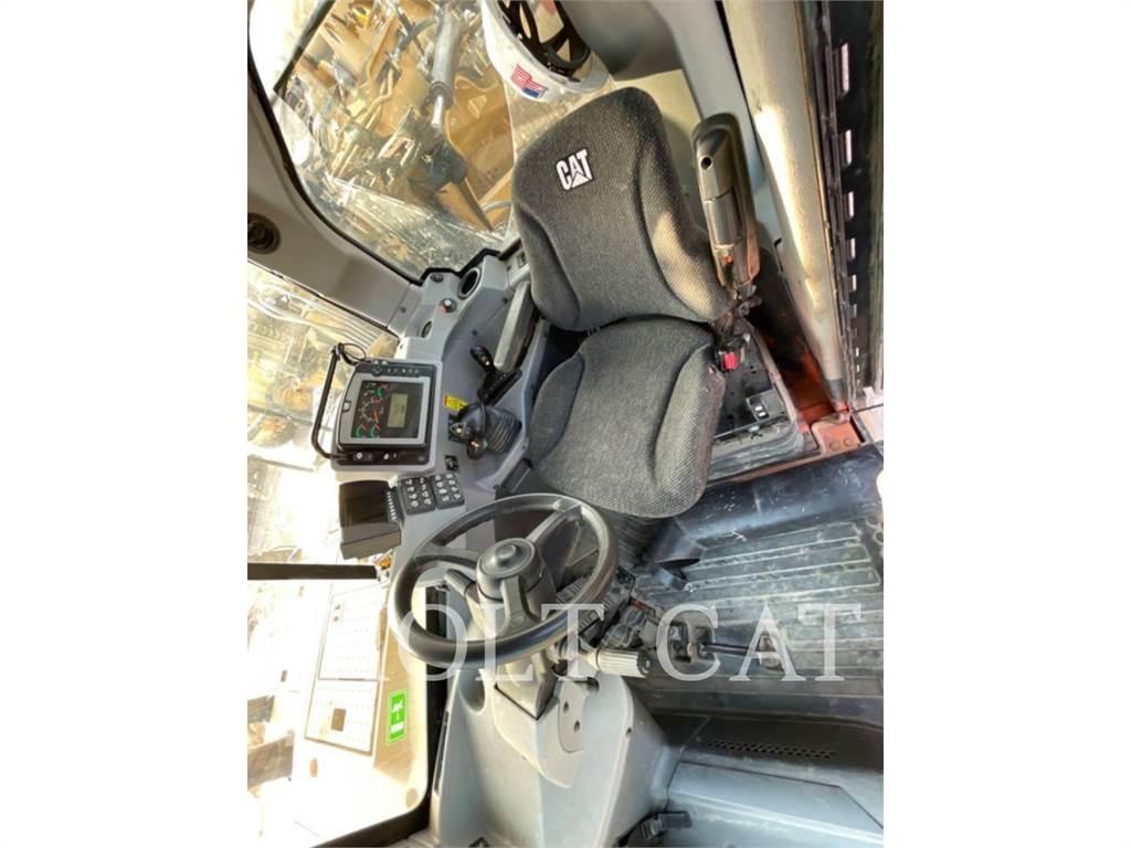 CAT 627K Skrobaki