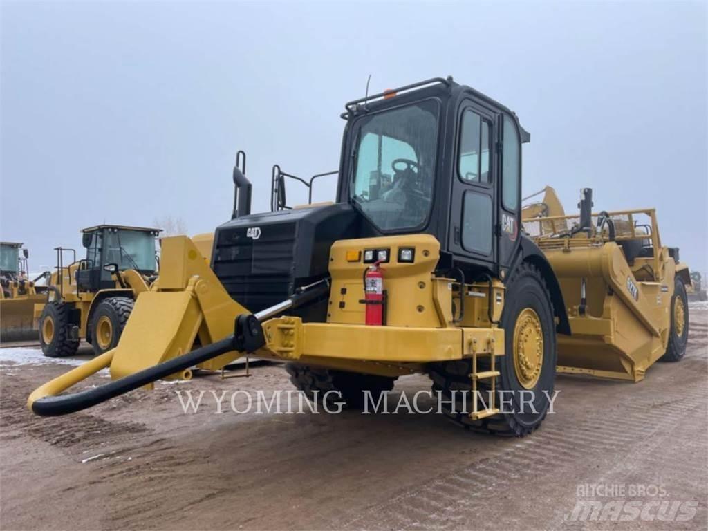 CAT 627K Skrobaki