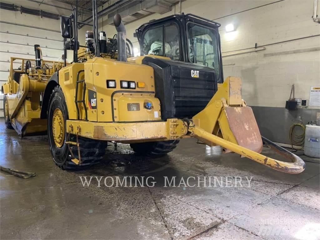 CAT 627K Skrobaki