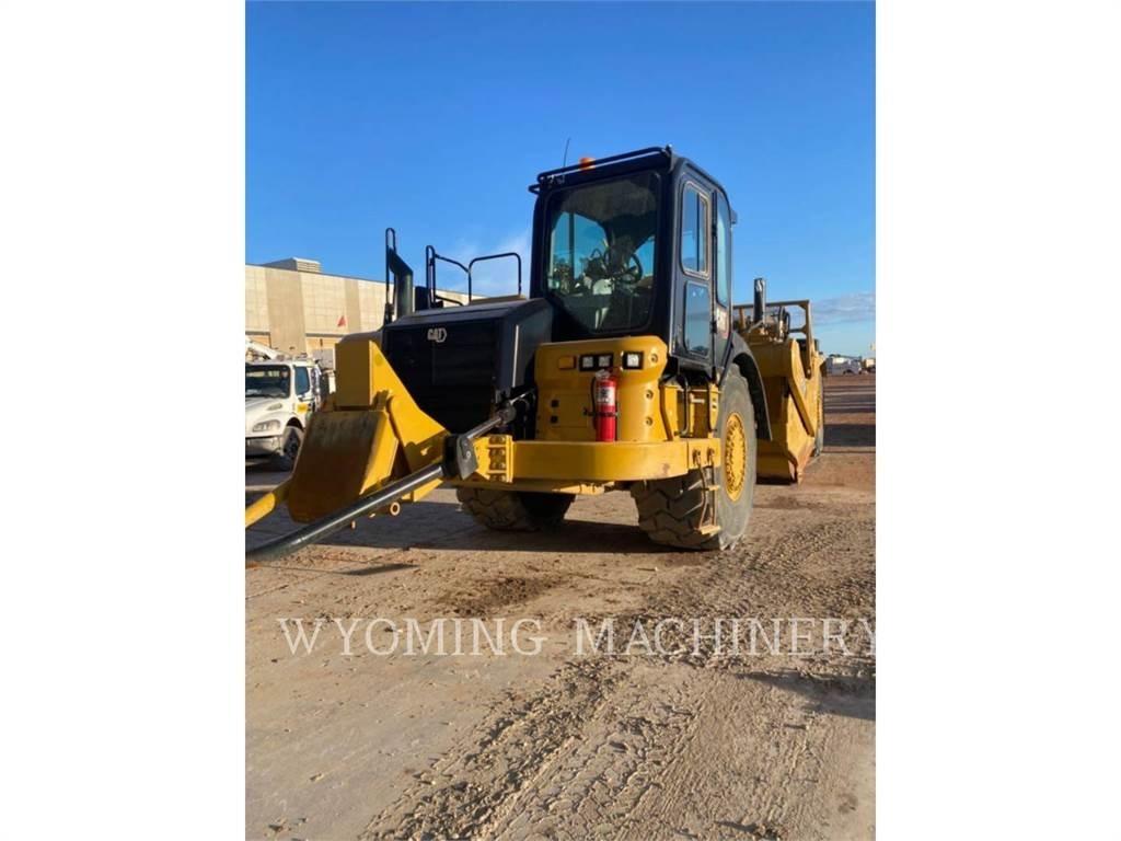 CAT 627K Skrobaki