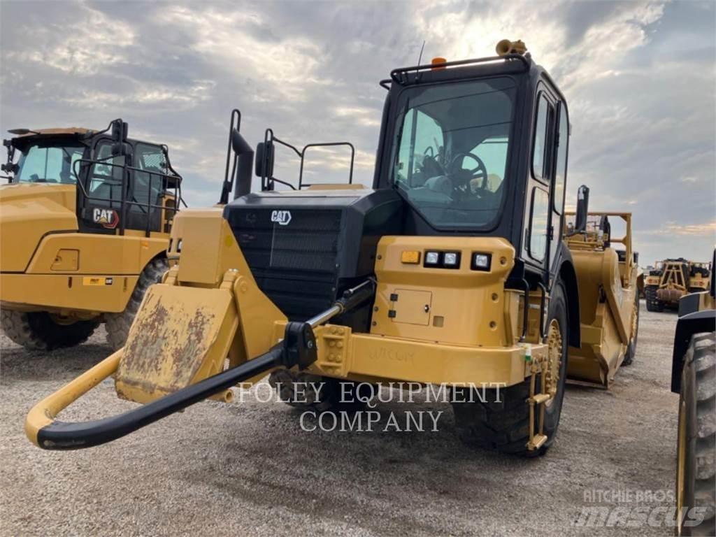 CAT 627K Skrobaki