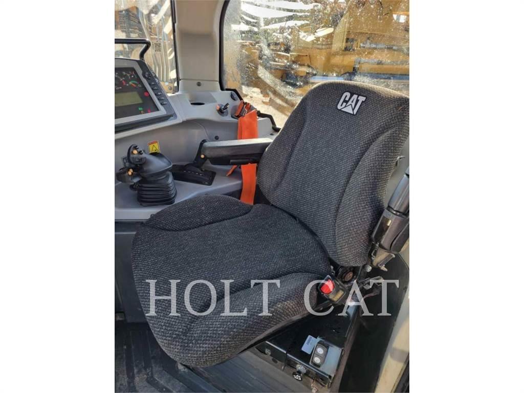 CAT 627K Skrobaki