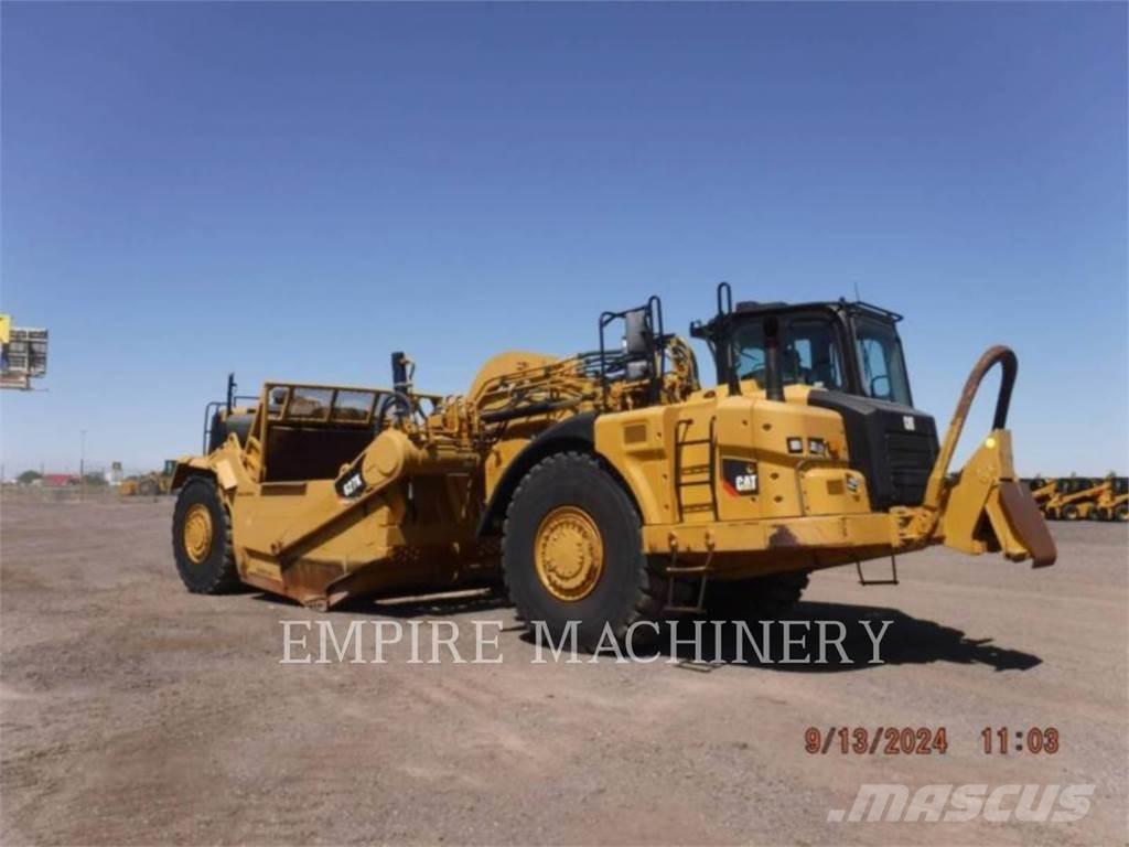 CAT 627K TR Skrobaki