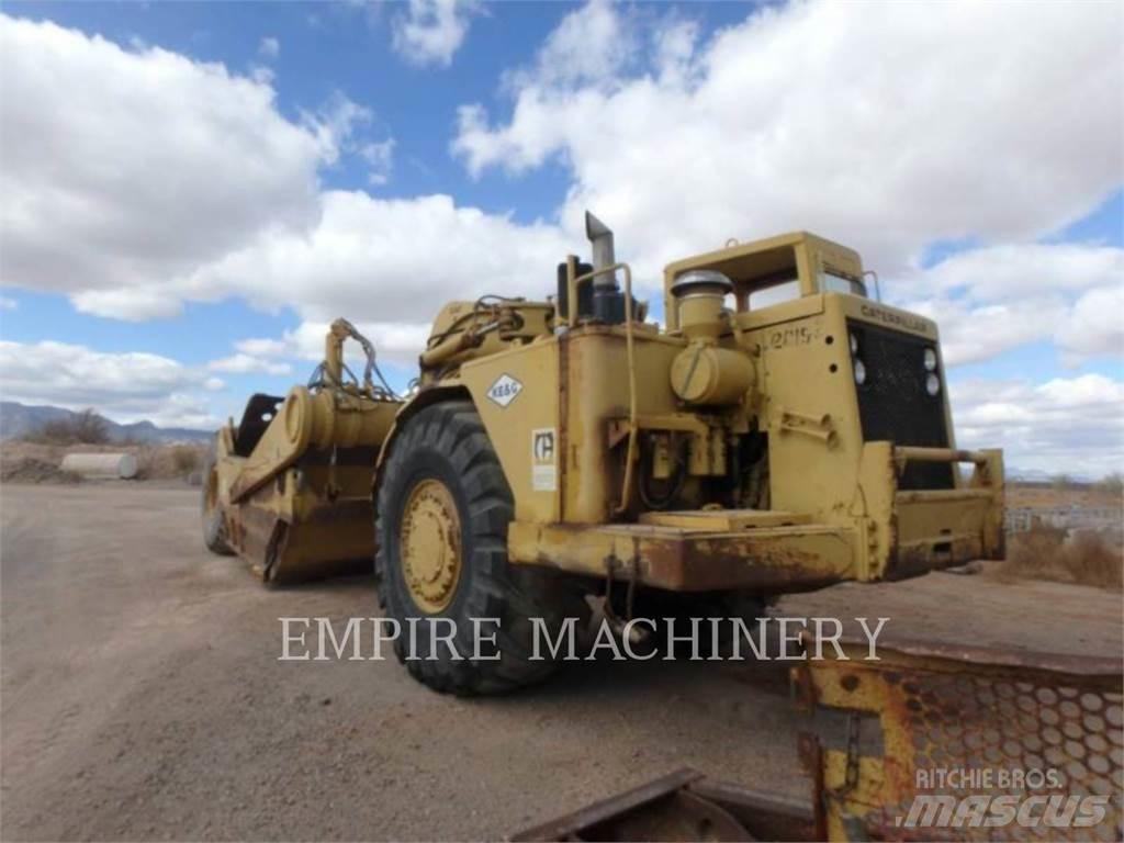 CAT 631D Skrobaki