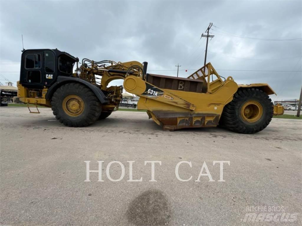 CAT 631K Skrobaki