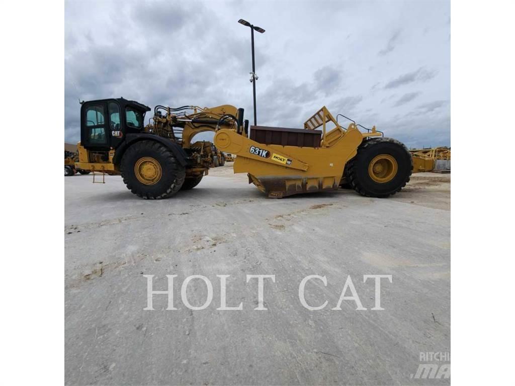 CAT 631K Skrobaki
