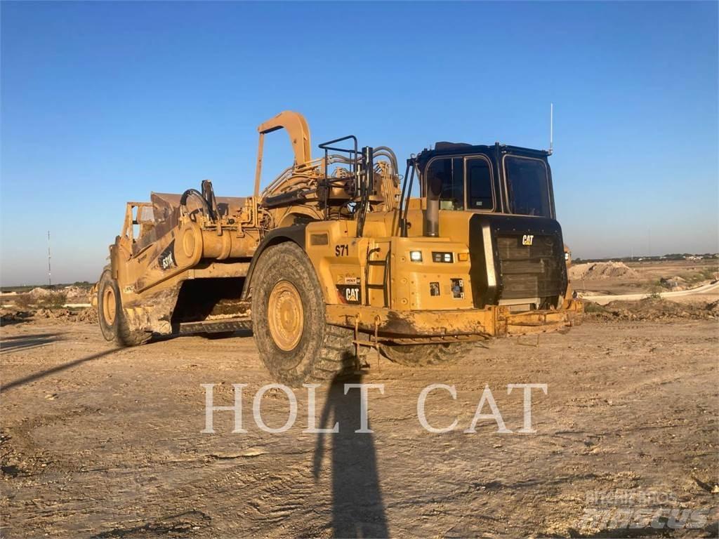 CAT 631K Skrobaki