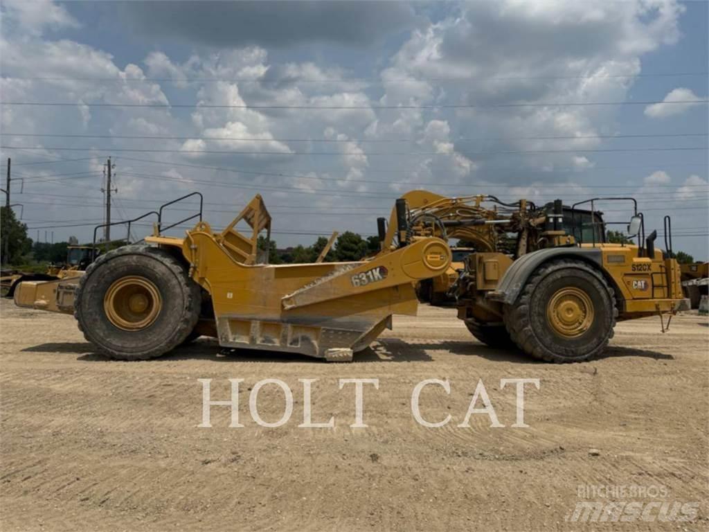 CAT 631K Skrobaki