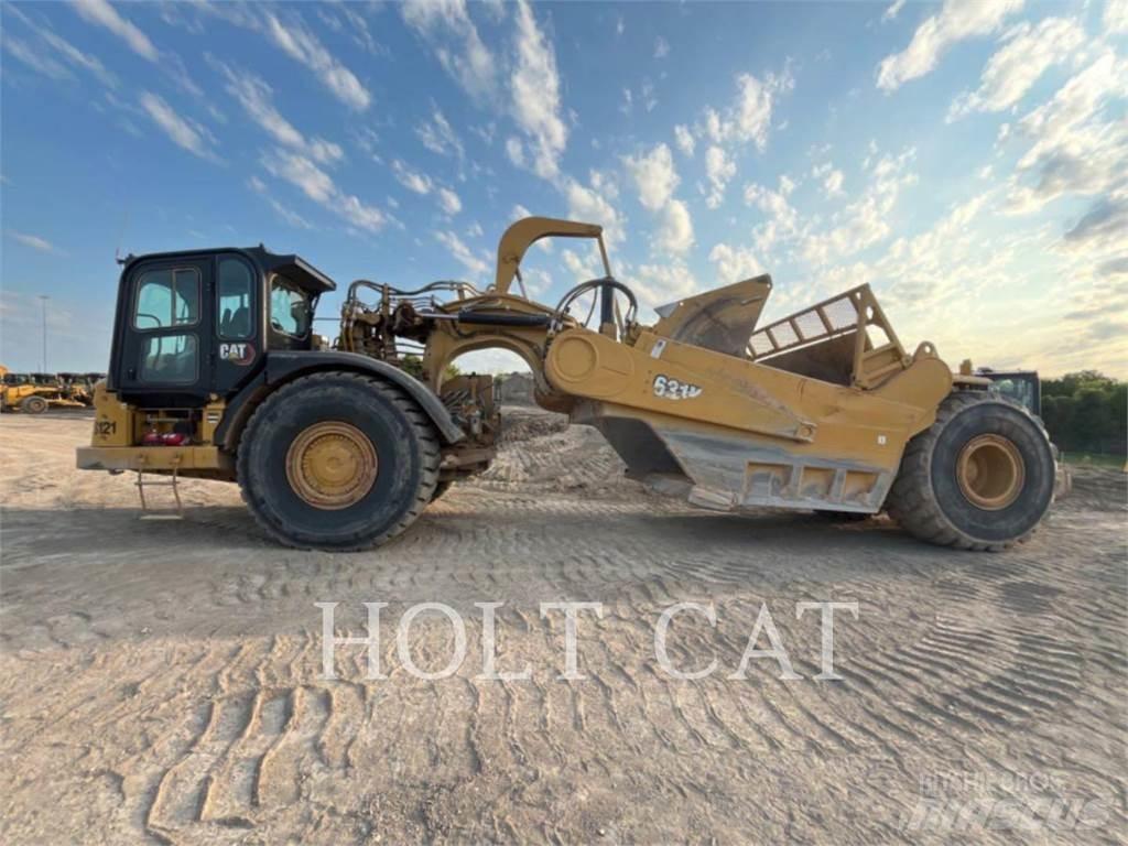 CAT 631K Skrobaki