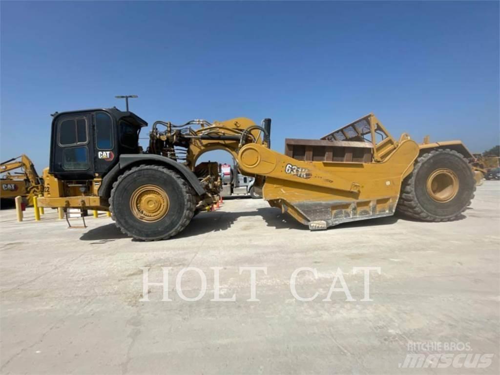 CAT 631K Skrobaki