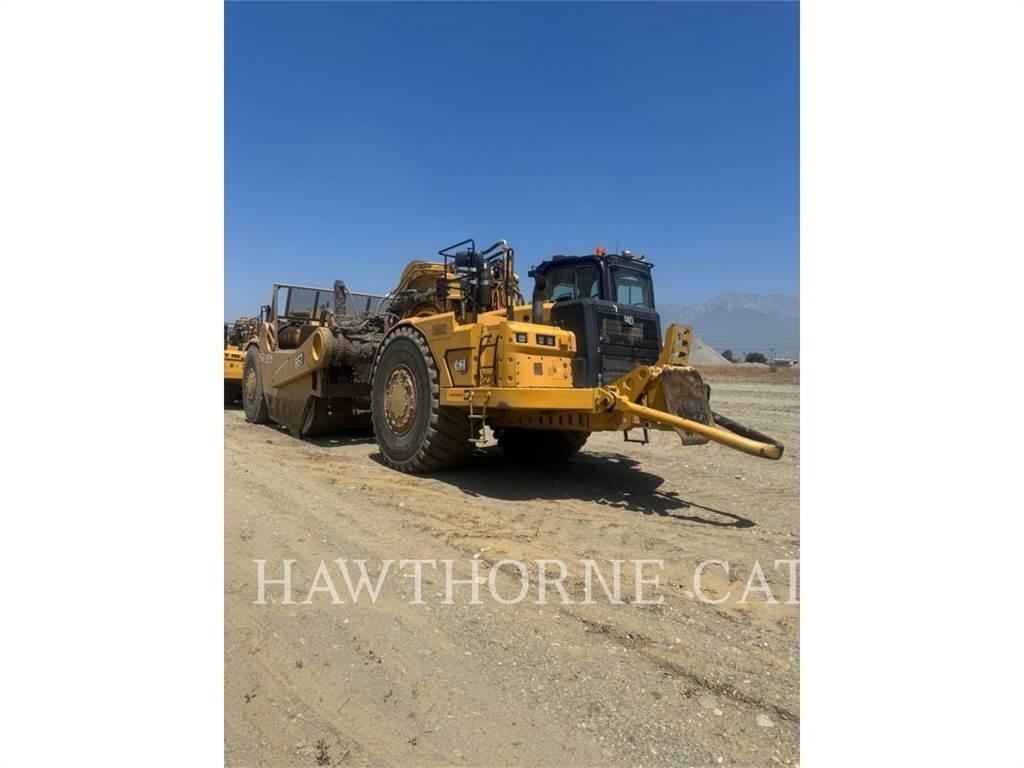 CAT 657 Skrobaki