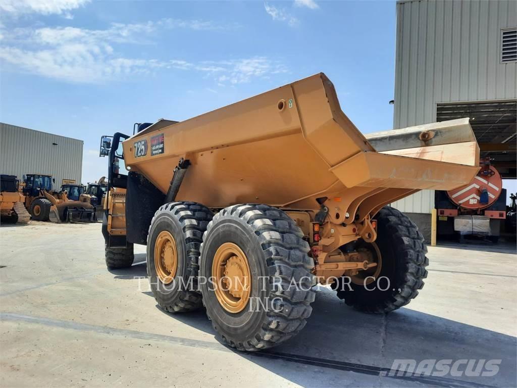 CAT 725 Wozidła przegubowe