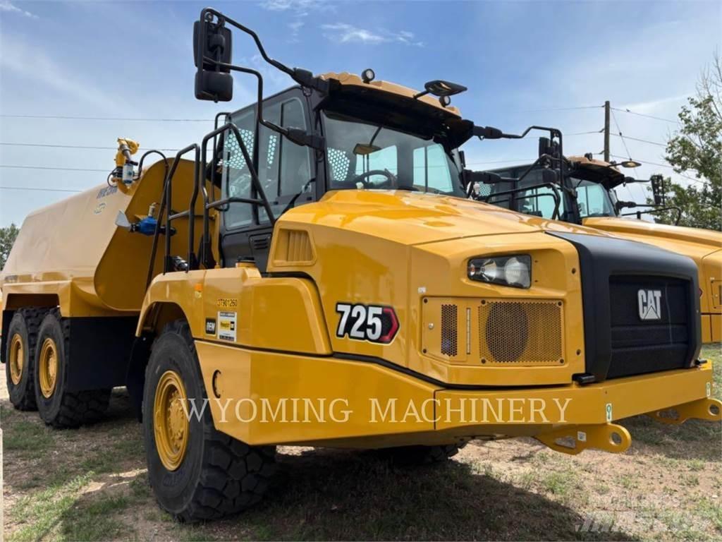 CAT 725 Wozidła przegubowe