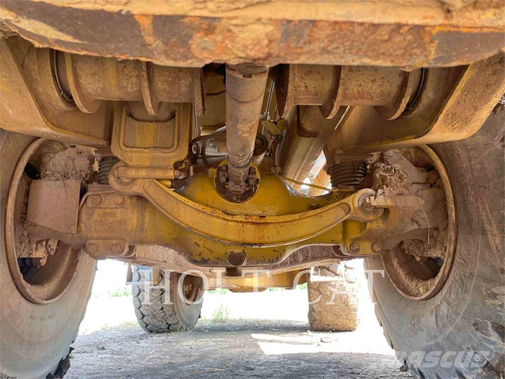 CAT 725 Wozidła przegubowe