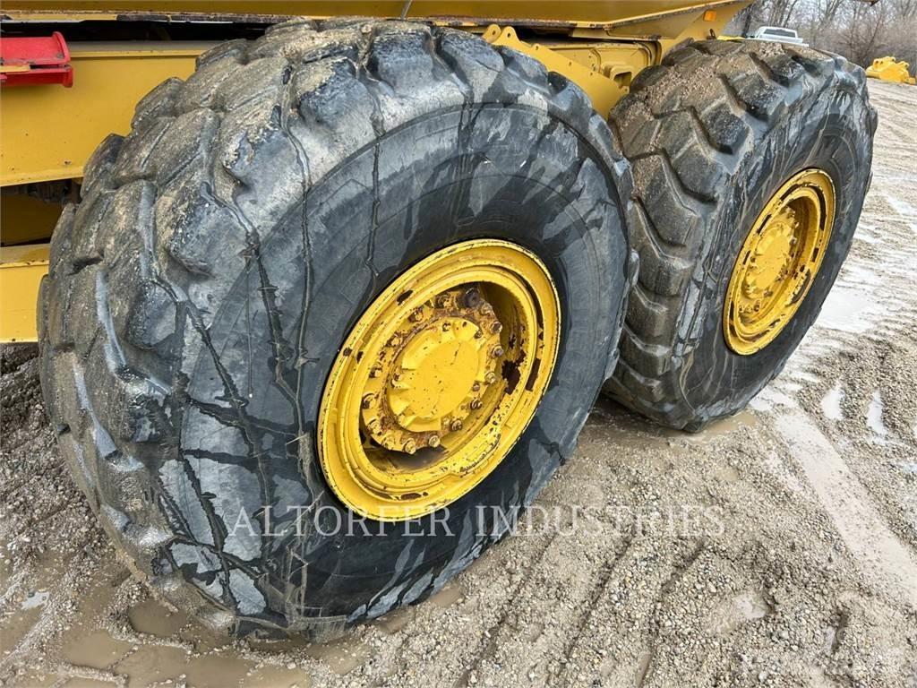 CAT 725C2 Wozidła przegubowe
