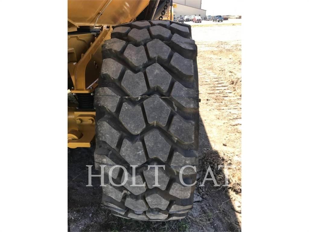 CAT 730 Wozidła przegubowe