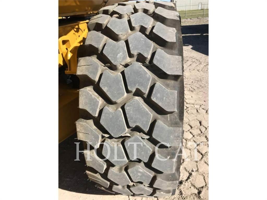 CAT 730 Wozidła przegubowe