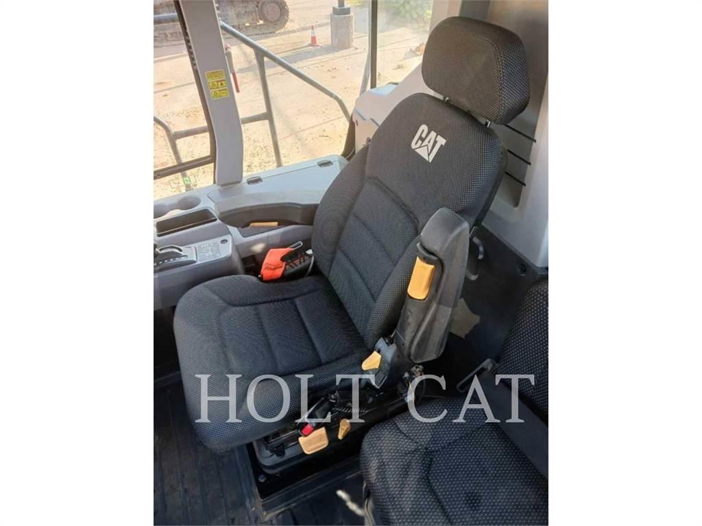 CAT 730 Wozidła przegubowe