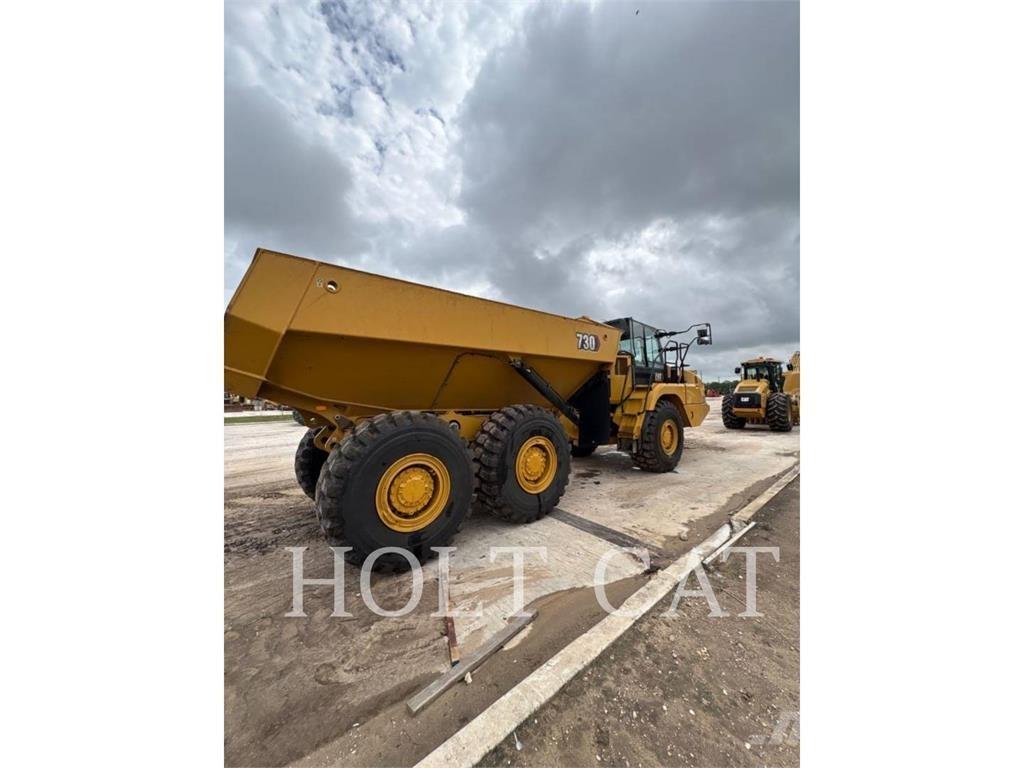 CAT 730 Wozidła przegubowe