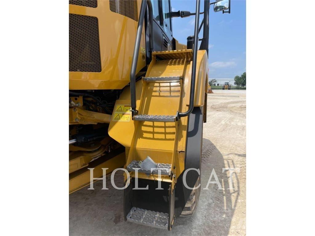 CAT 730 Wozidła przegubowe