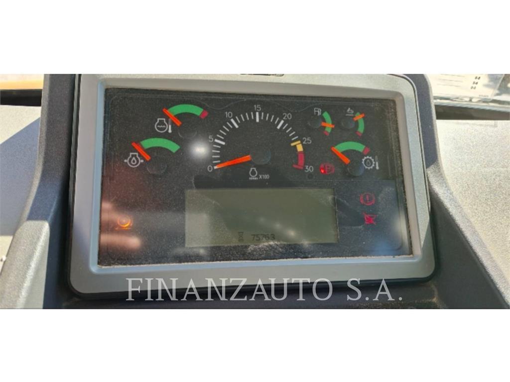 CAT 730 Wozidła przegubowe