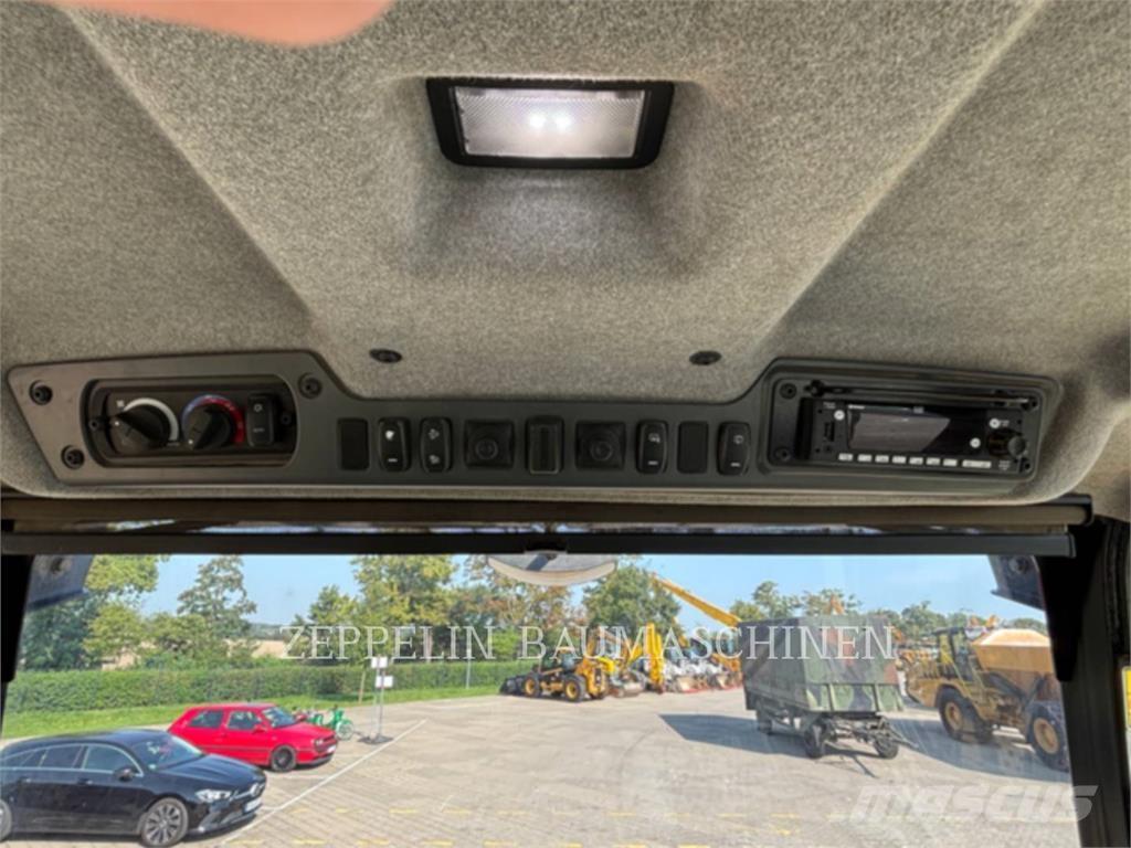 CAT 730-04A Wozidła przegubowe