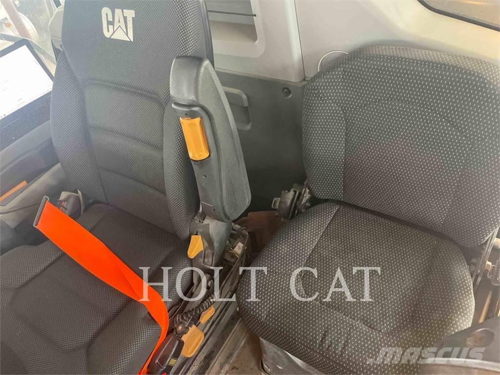 CAT 73004 Wozidła przegubowe