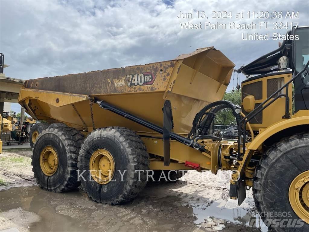 CAT 740 Wozidła przegubowe