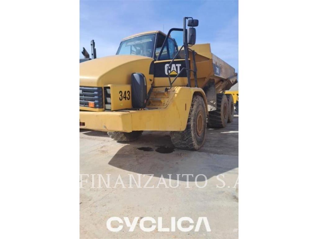 CAT 740 Wozidła przegubowe