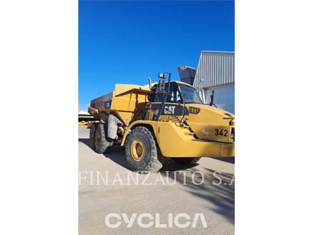 CAT 740 Wozidła przegubowe