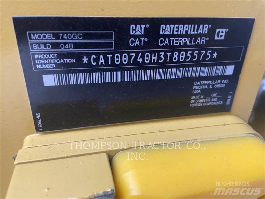 CAT 740 GC Wozidła przegubowe
