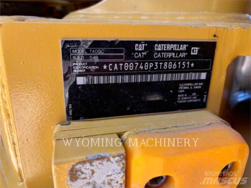 CAT 740 GC Wozidła przegubowe