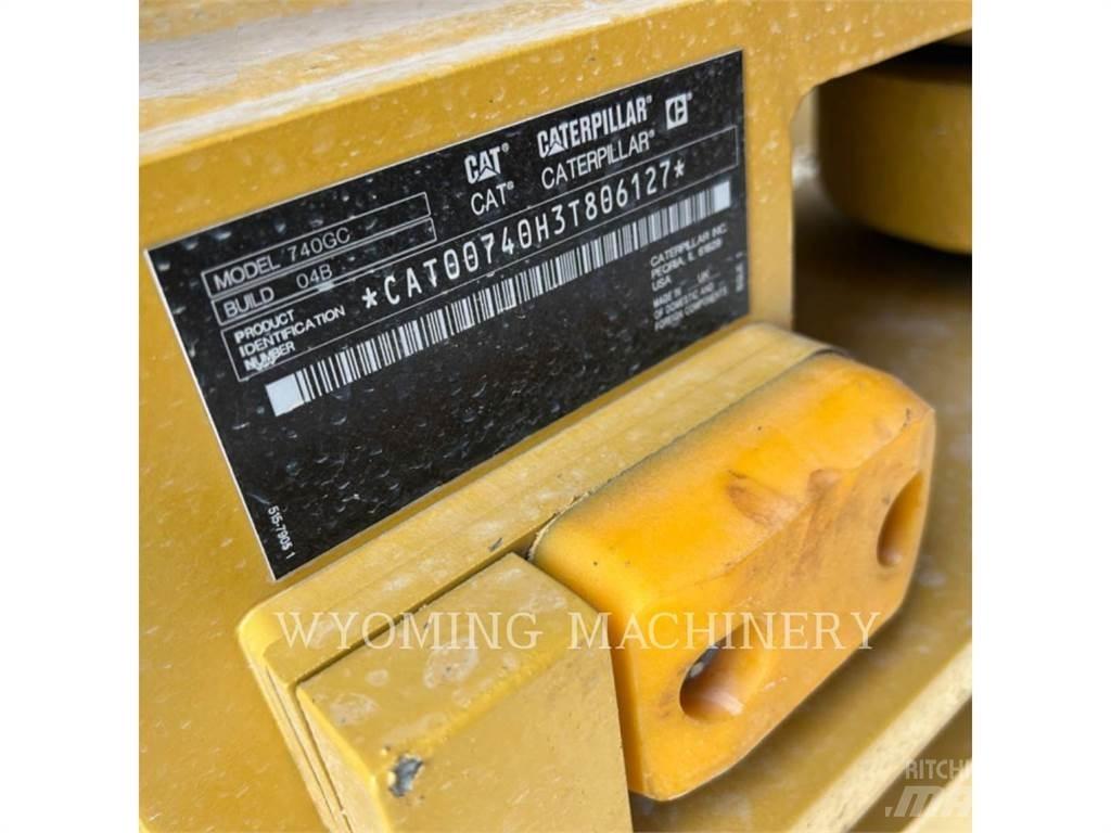 CAT 740 GC Wozidła przegubowe
