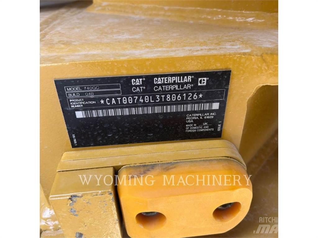 CAT 740 GC Wozidła przegubowe