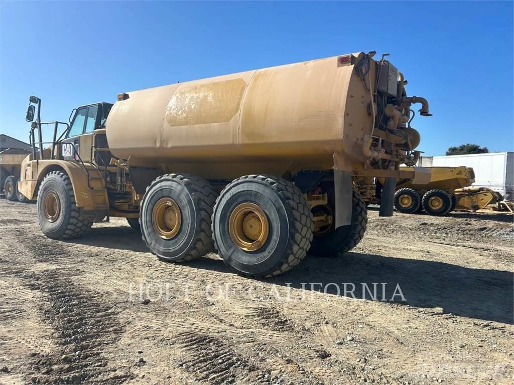 CAT 740B Cysterna