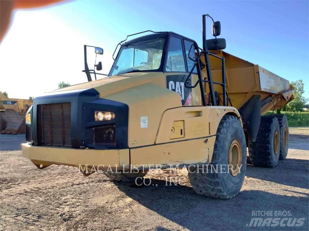CAT 740B Wozidła przegubowe