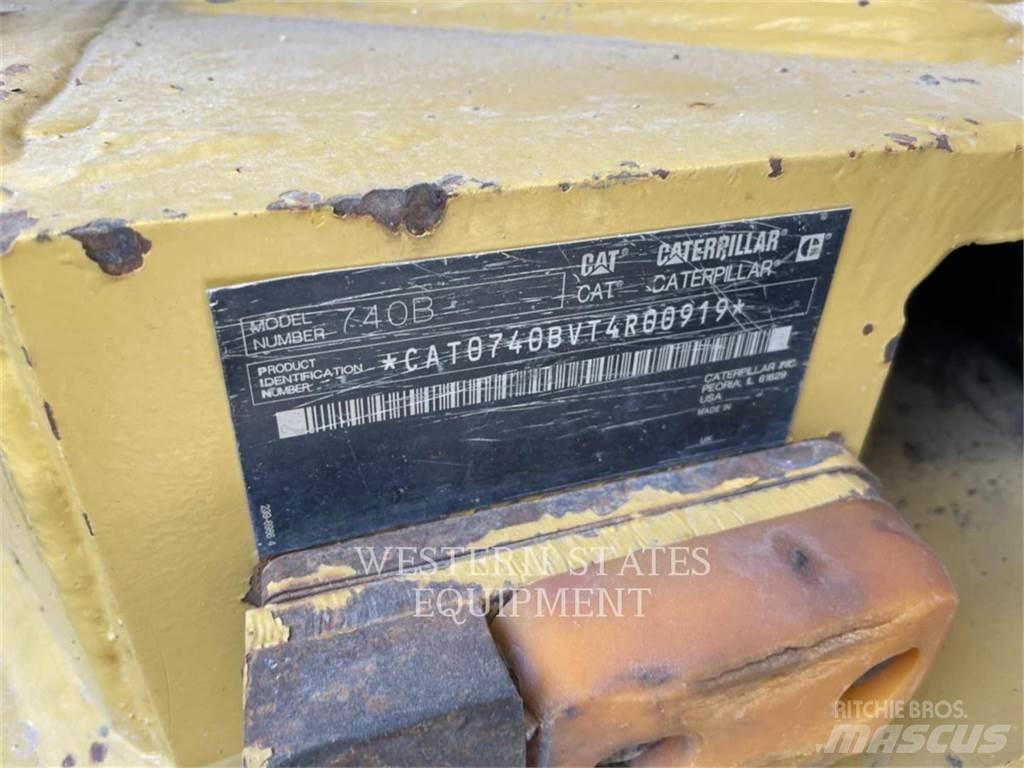 CAT 740B Wozidła przegubowe