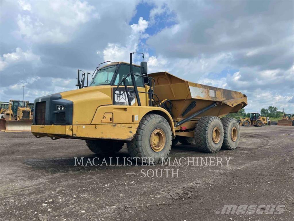 CAT 740B Wozidła przegubowe