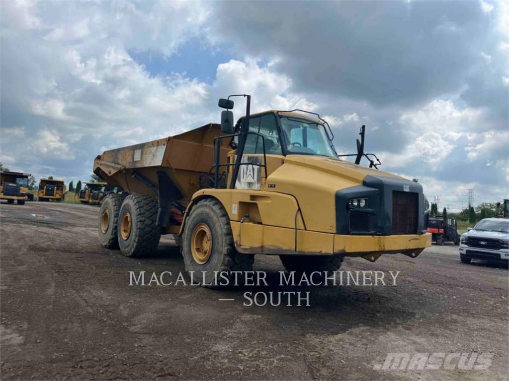 CAT 740B Wozidła przegubowe
