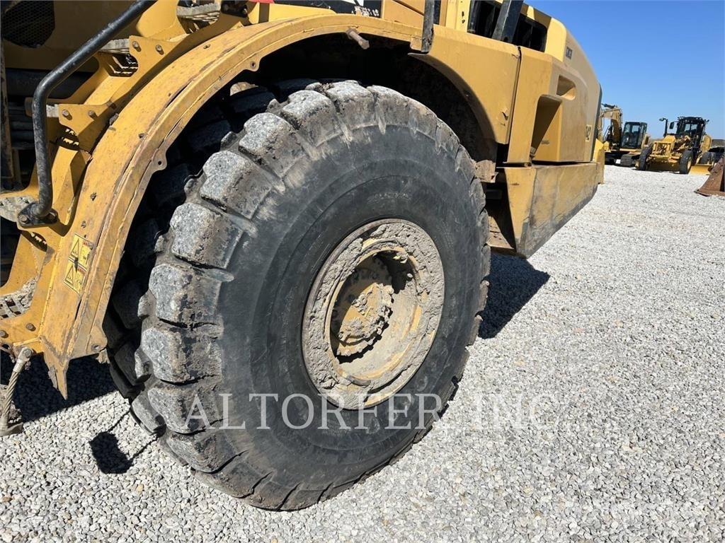 CAT 740B Wozidła przegubowe